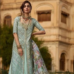 Meet your Posher, Desi designer boutique